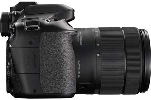 Appareil photo Reflex CANON EOS 80D + EF-S 18-135 IS USM + FOURRE-TOUT + SD 16GO